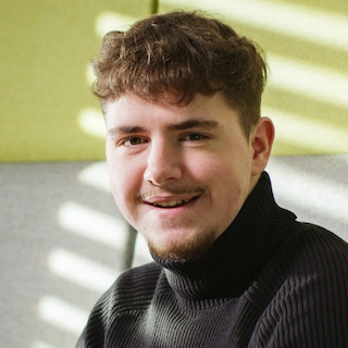 Employee Person Portrait Yannick Weber